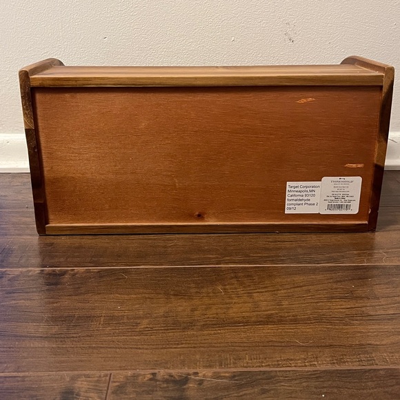 Threshold breadbox - Picture 4 of 8